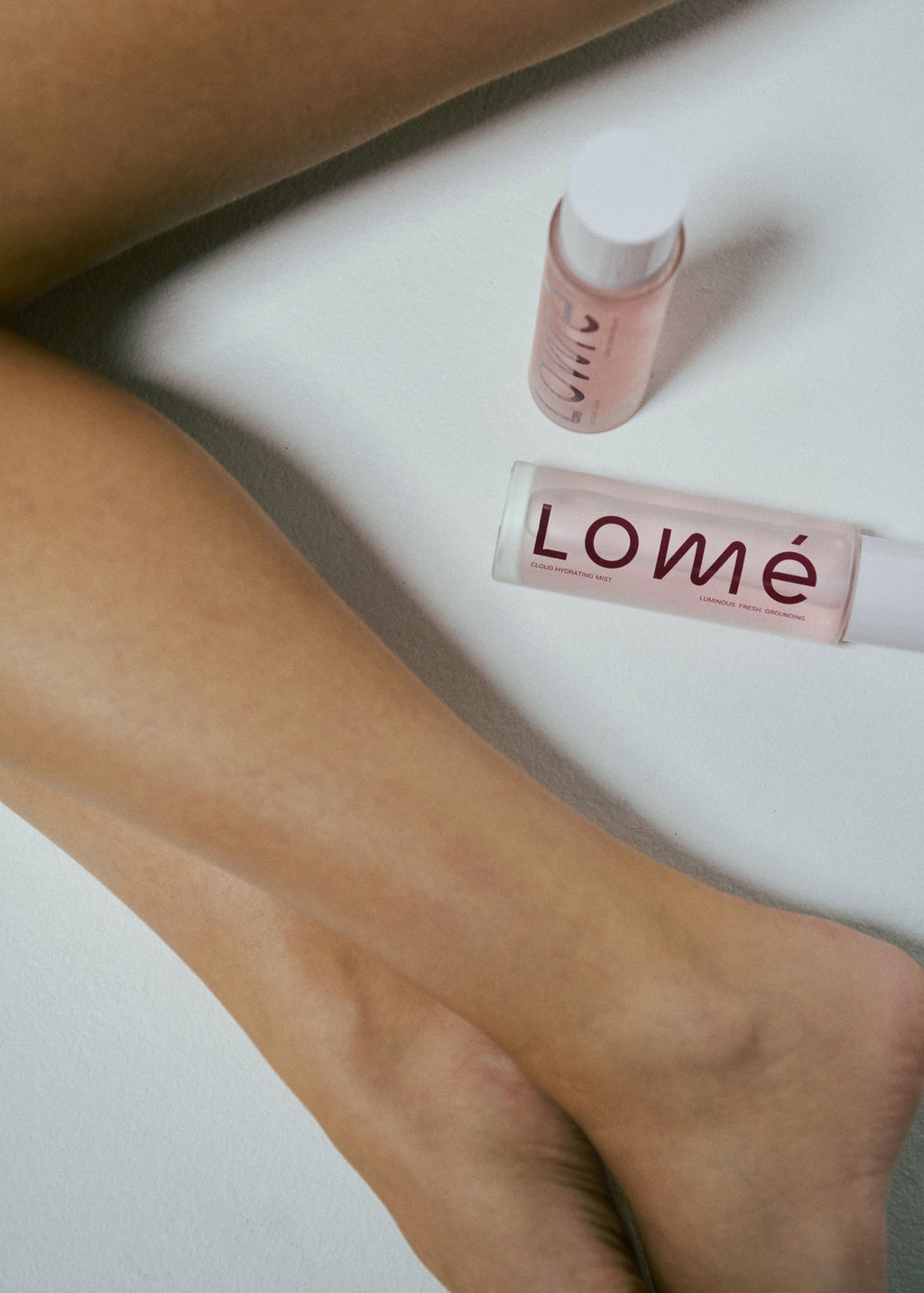 Lomé Cloud Hydrating Mist ansigtsspray til fugt og opfriskning i løbet af dagen