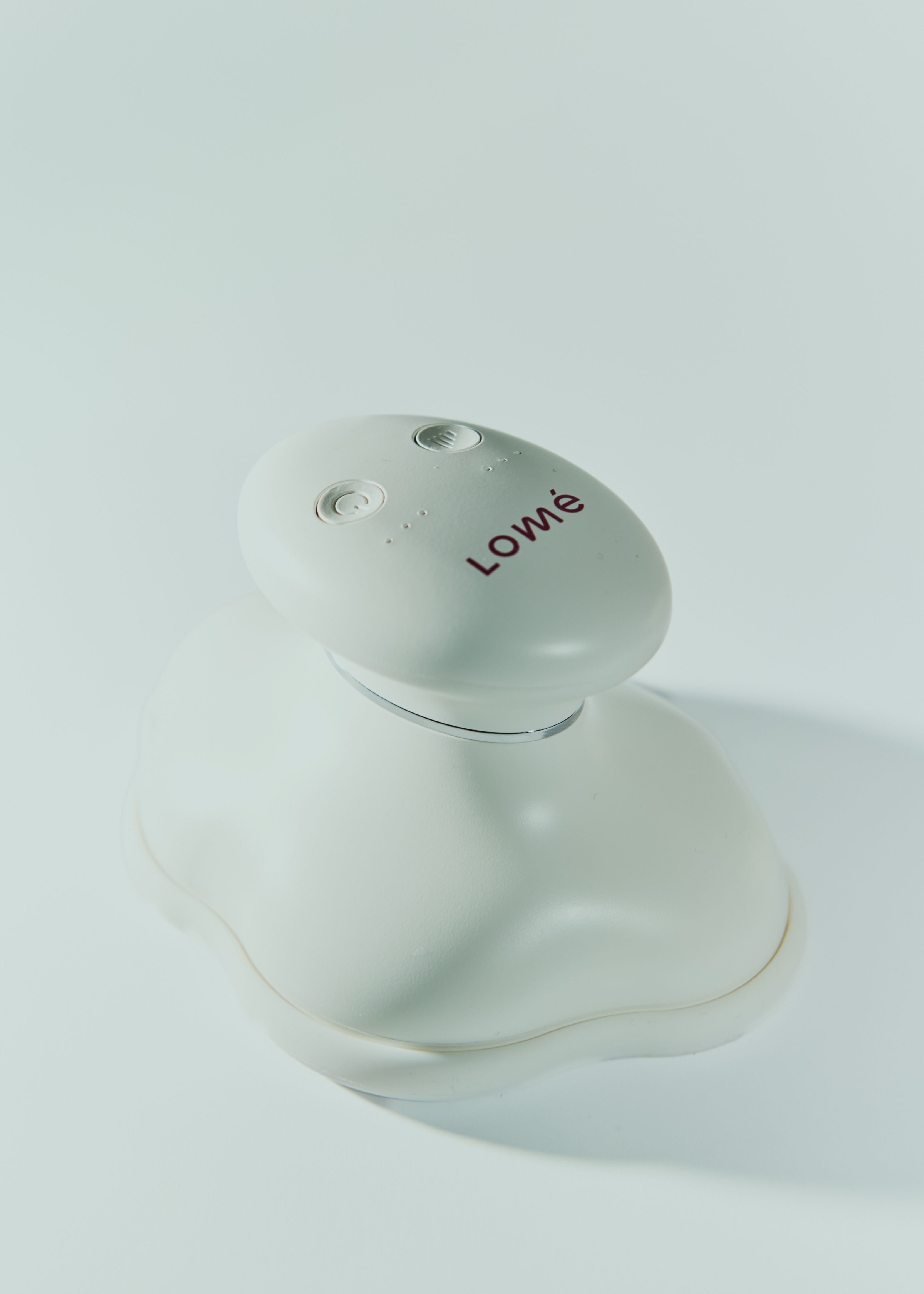 Lomé Cloud Sculpt body device med ultralyd og EMS til opstramning