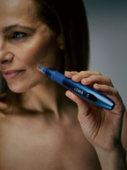 Lomé Derma Fusion Pen til forbedret hudstruktur og øget glød